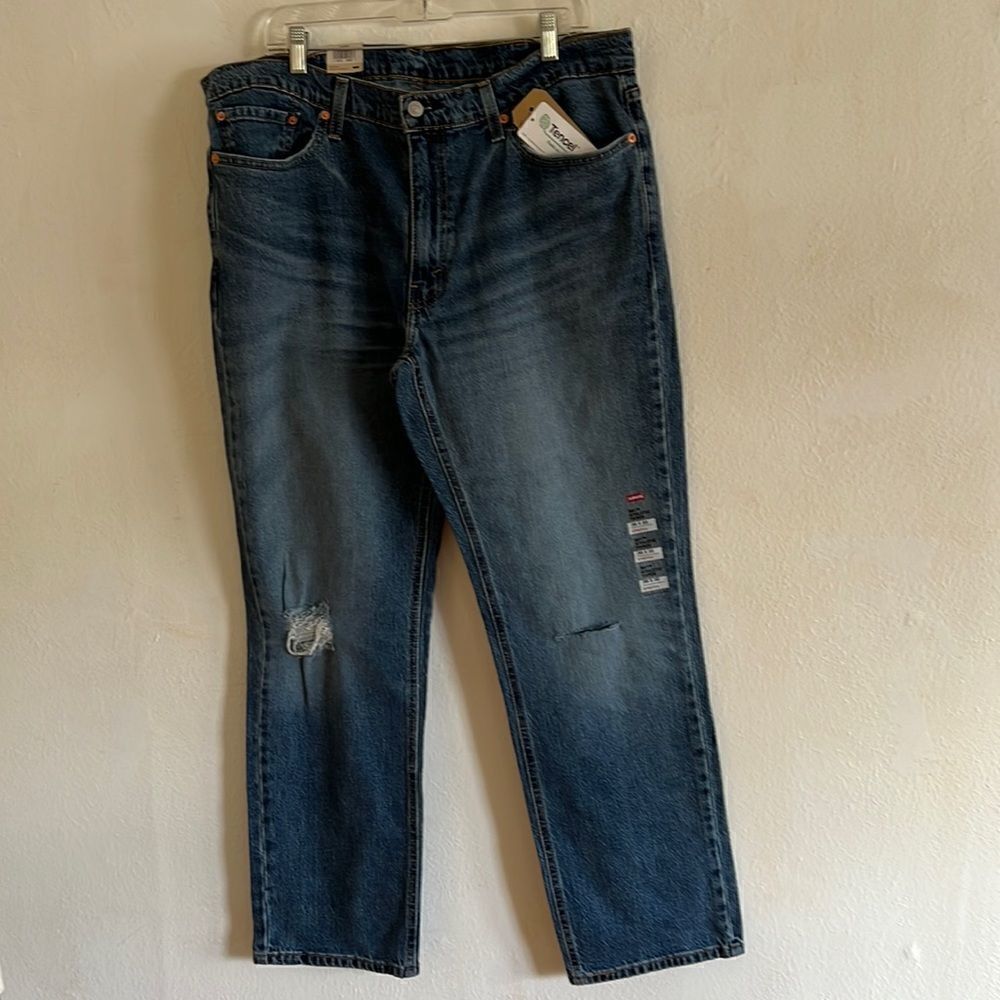 Men’s 541 Athletic Taper Levi’s Jeans Size W 38 L 33